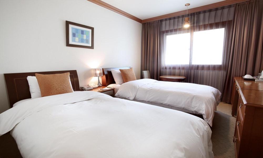 Admiral Hotel Geoje Ngoại thất bức ảnh