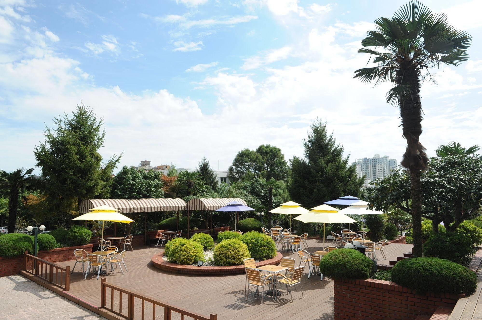 Admiral Hotel Geoje Ngoại thất bức ảnh